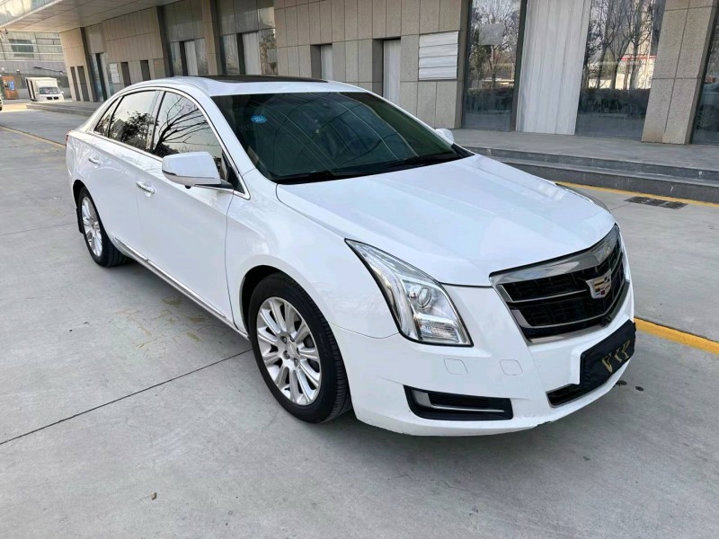 济宁17年凯迪拉克XTS3