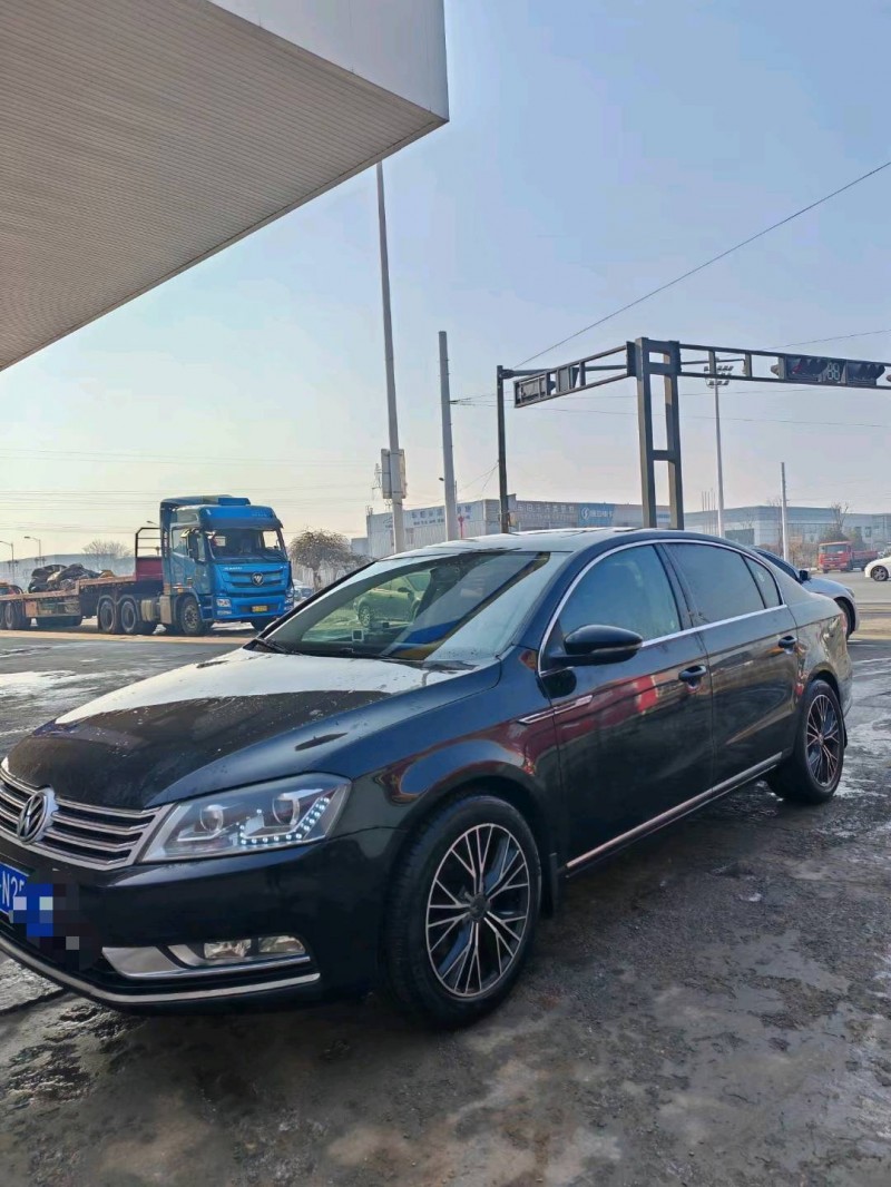 保定13年大众迈腾3