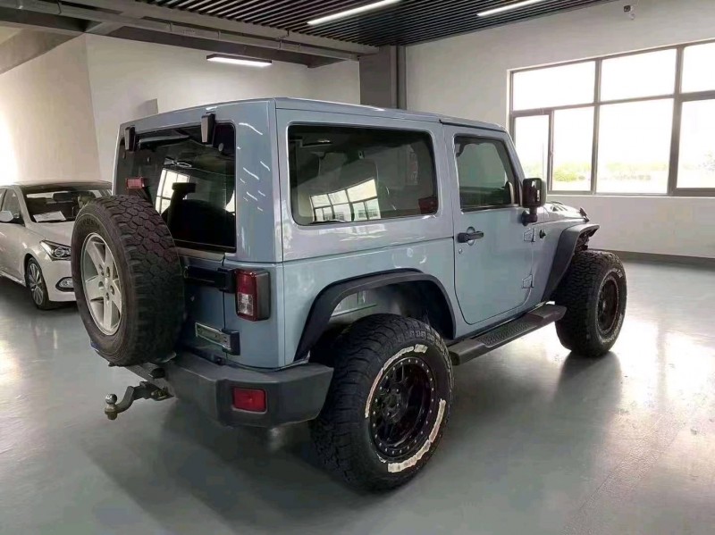 苏州12年Jeep牧马人4