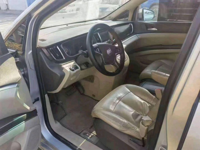 东营12年别克GL87