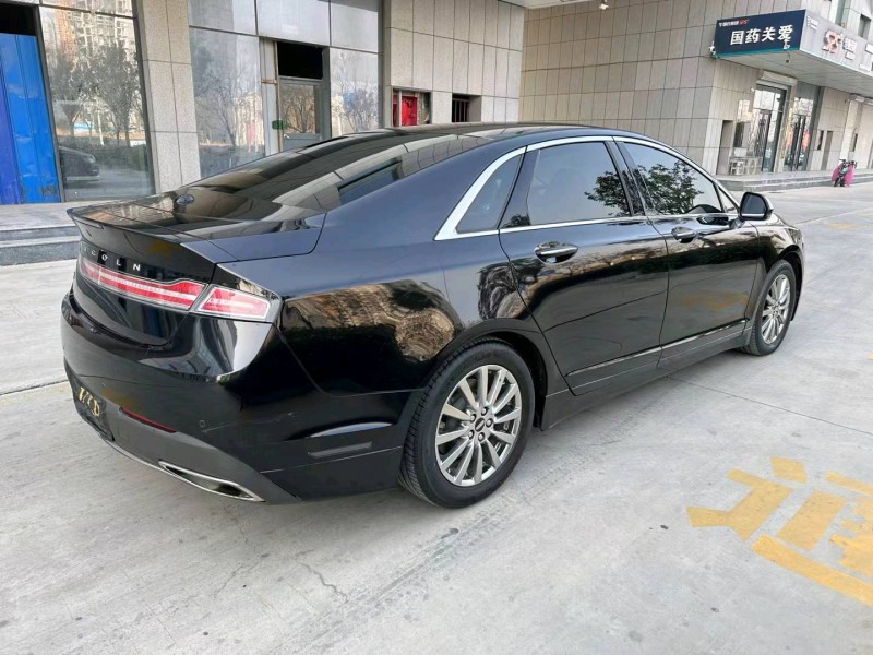 濟寧20年林肯MKZ8