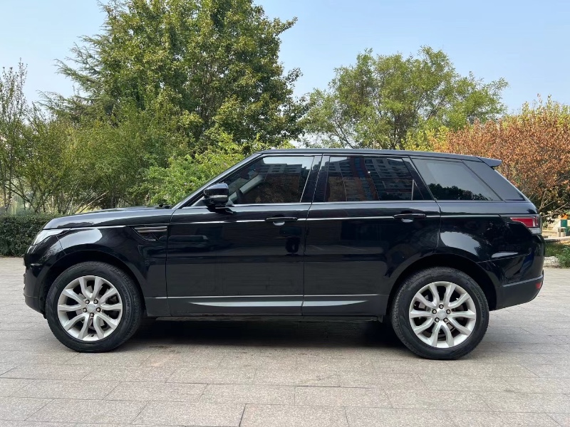 邢台17年路虎揽胜运动3