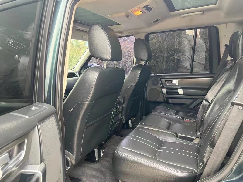 青岛15年路虎发现8