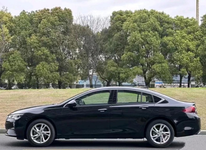 珠海23年别克君威4