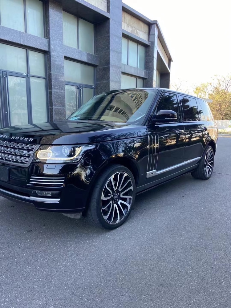 青岛15年路虎揽胜行政3