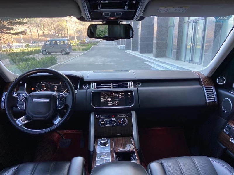 青岛15年路虎揽胜行政5