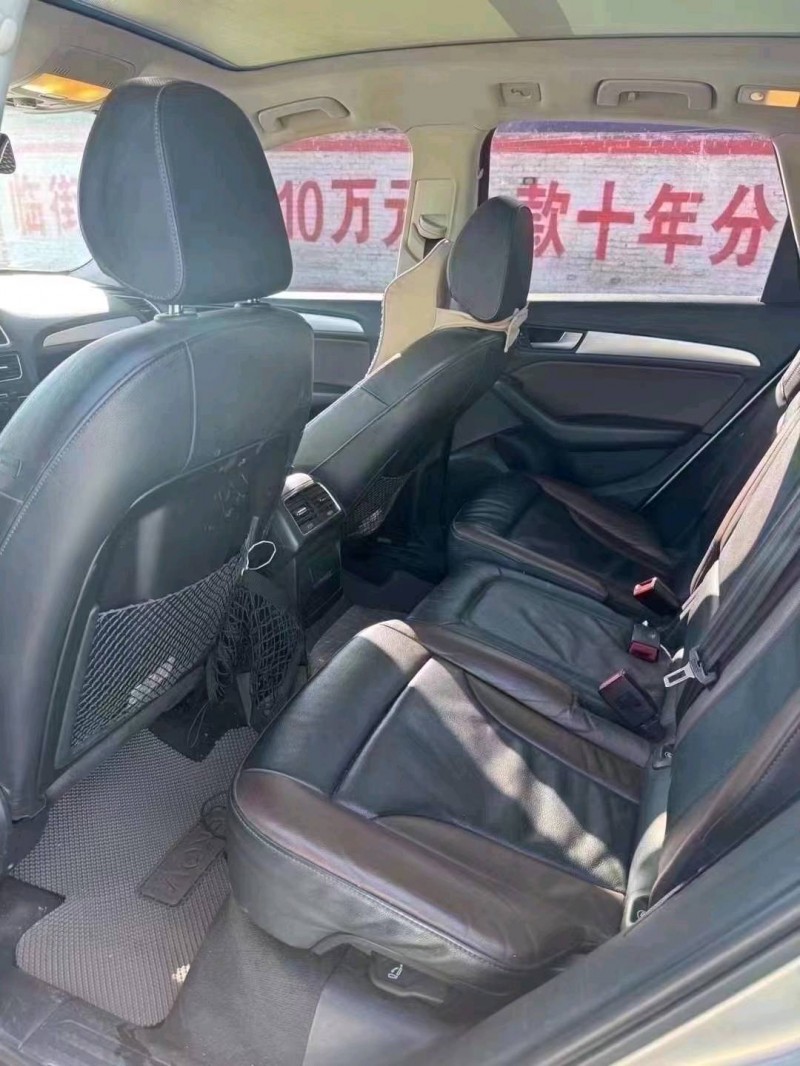 晉城17年奧迪Q56