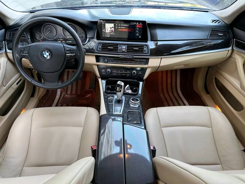 济宁13年宝马5系4