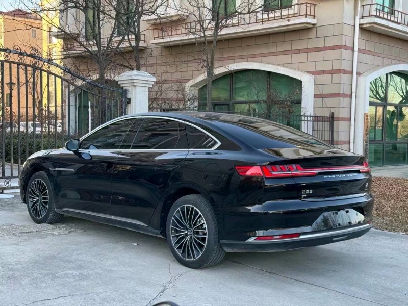 东营22年比亚迪汉6