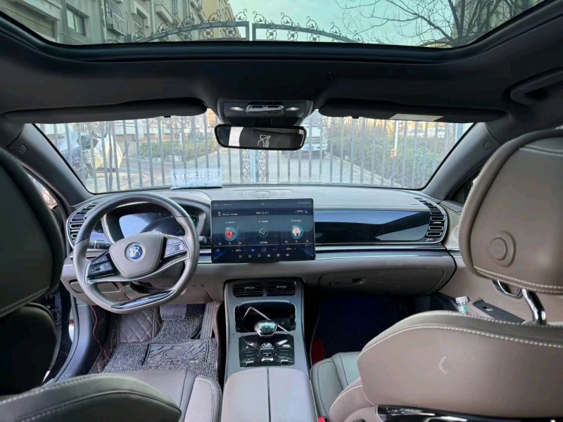 东营22年比亚迪汉7