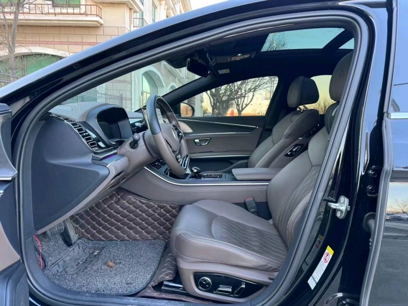 东营22年比亚迪汉9