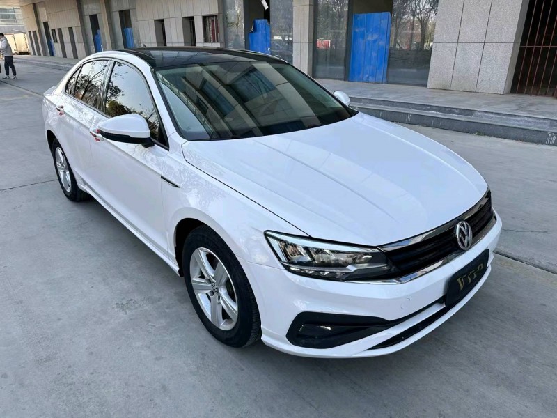 济宁21年大众凌渡2