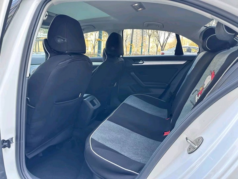 济宁21年大众凌渡4