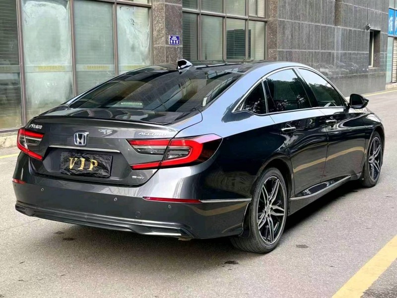 嘉兴22年本田雅阁4