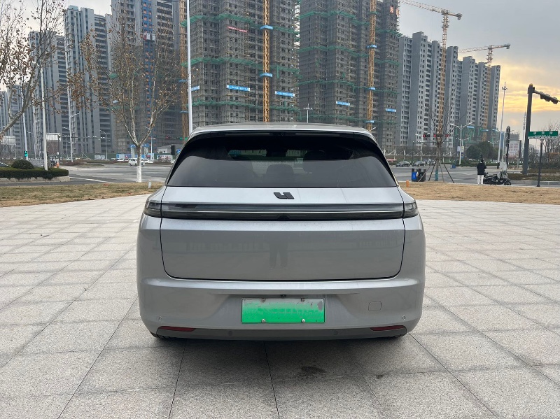 鹽城23年理想L74