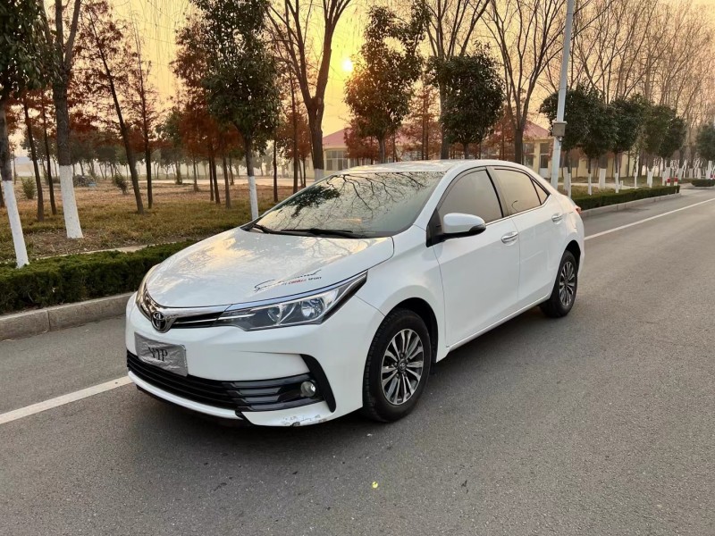 济宁17年丰田卡罗拉3