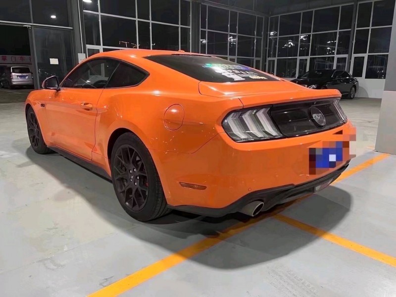 东营21年福特野马6