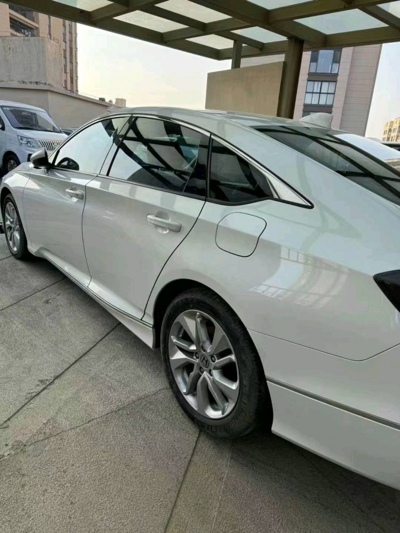 常州21年本田雅阁7