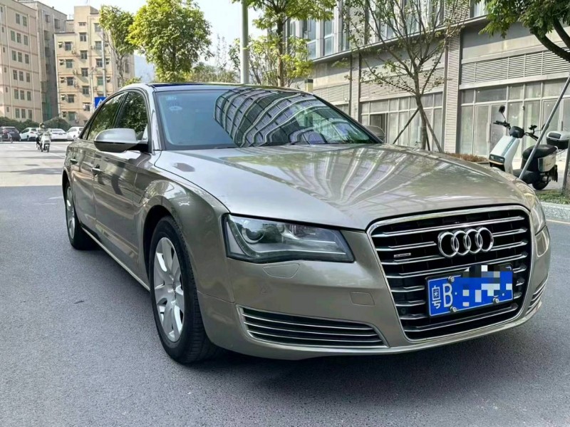广州12年奥迪A8L2