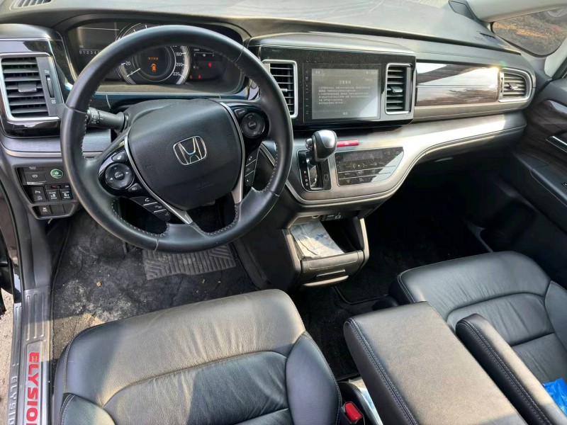 深圳18年本田艾力绅6