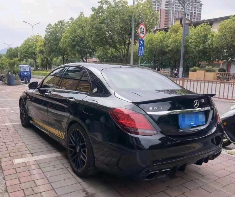 深圳21年奔驰AMG3