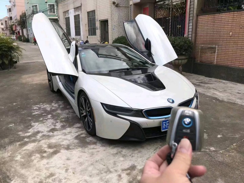 深圳17年宝马i84