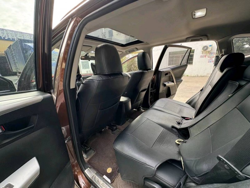 深圳17年丰田RAV4荣放3