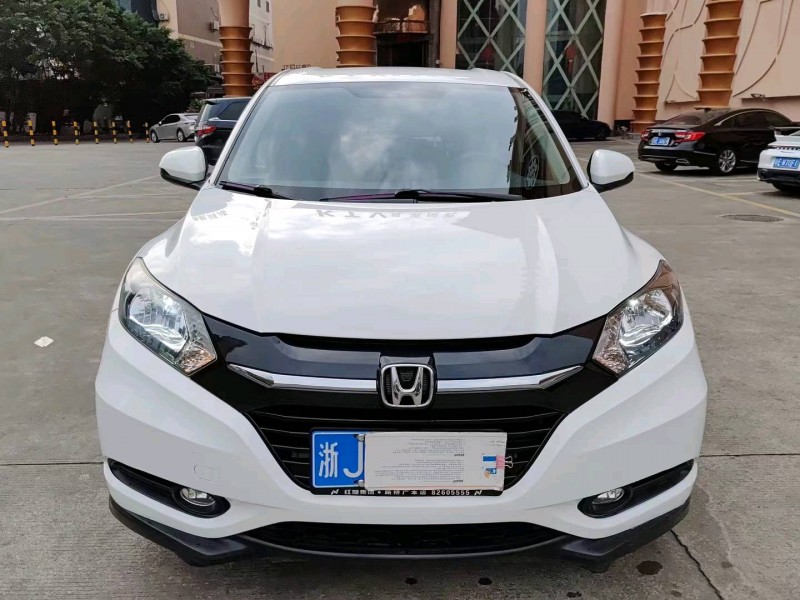 珠海16年本田缤智1