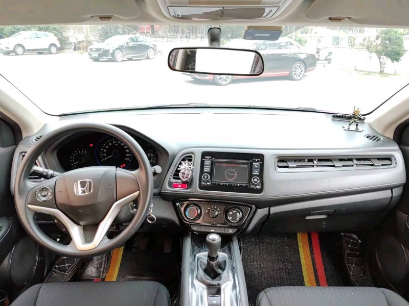 珠海16年本田缤智4