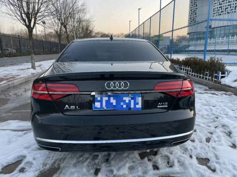 秦皇島15年奧迪A8L2