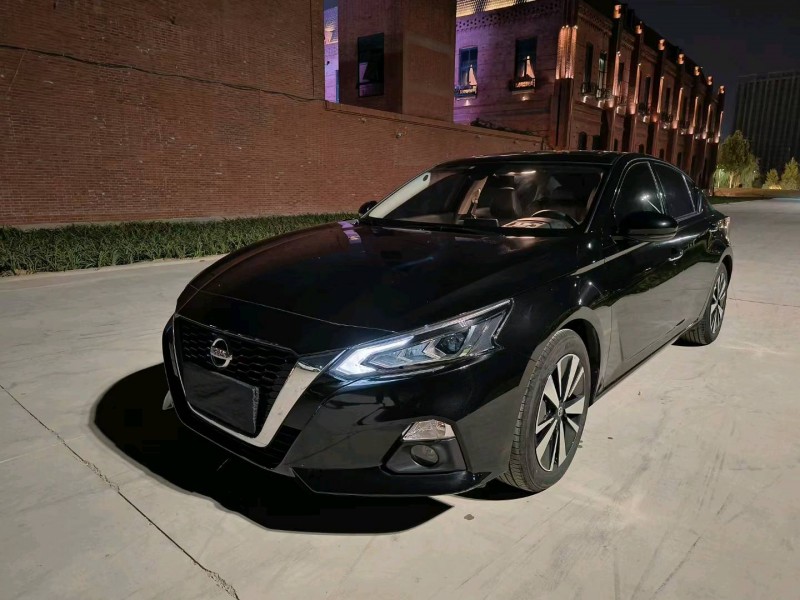 邯郸22年日产天籁2