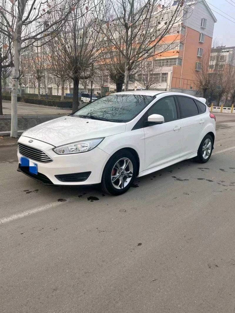 东营18年福特福克斯3