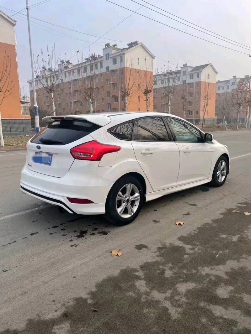 东营18年福特福克斯8