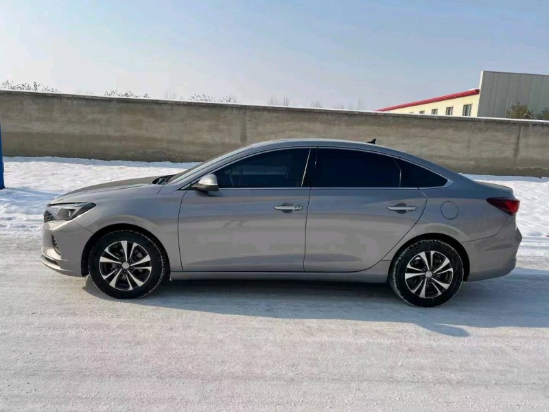 邢台20年长安汽车逸动3