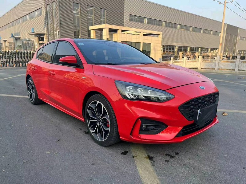 徐州21年福特福克斯5