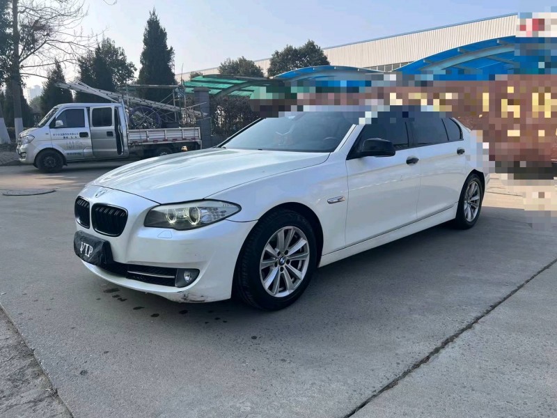 济宁12年宝马5系3