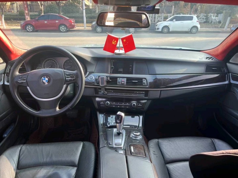 济宁12年宝马5系5