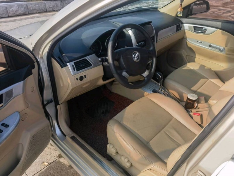 聊城13年别克凯越5