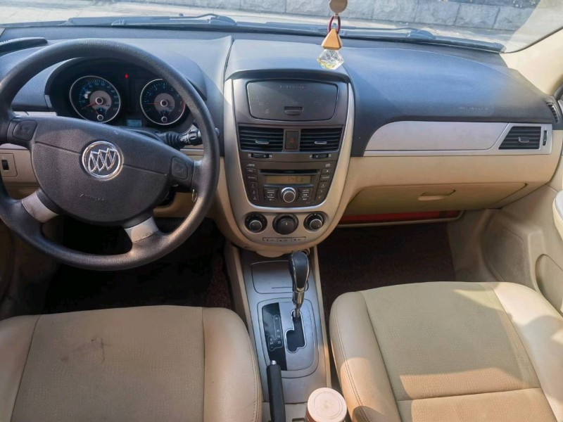 聊城13年别克凯越6