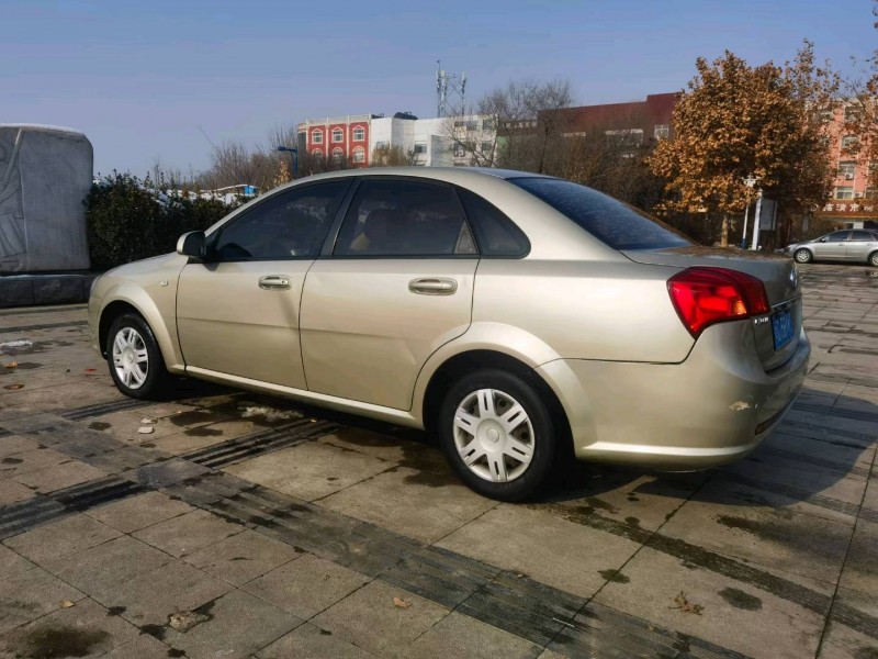 聊城13年别克凯越7