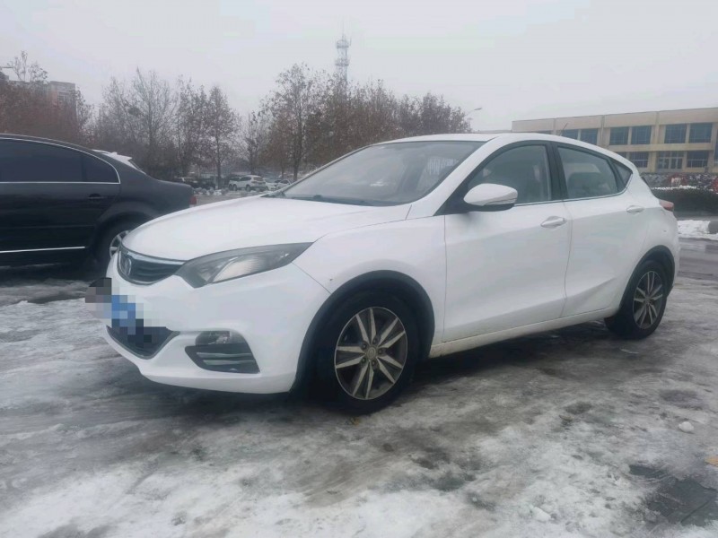 聊城16年长安汽车逸动2