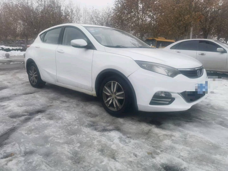 聊城16年长安汽车逸动3