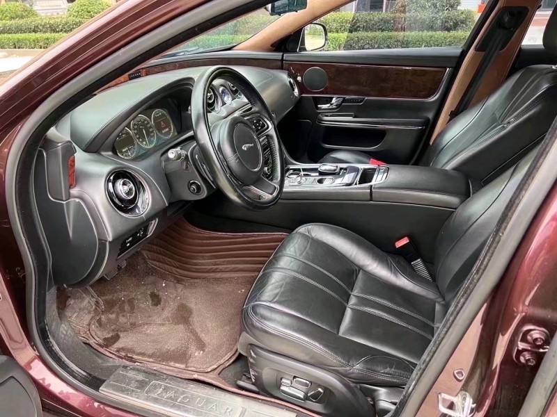 济宁12年捷豹XJ5