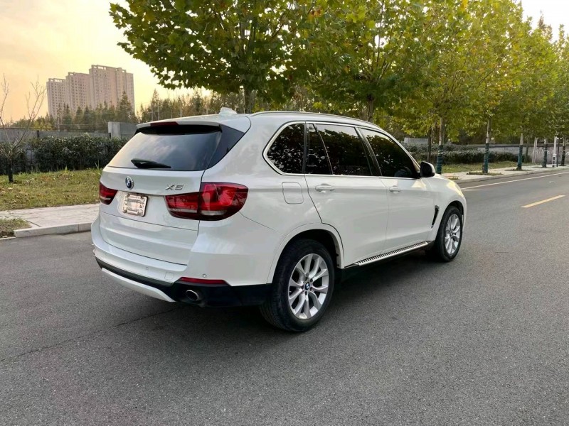 徐州15年宝马X58