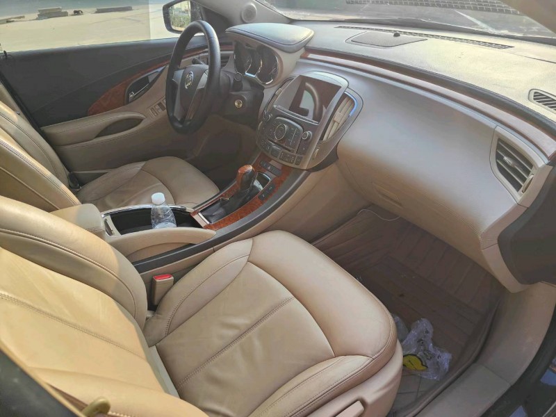 石家庄13年别克君越4