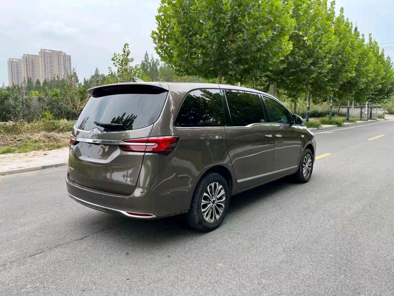 徐州22年别克GL88