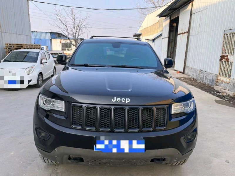 潍坊13年Jeep大切诺基1