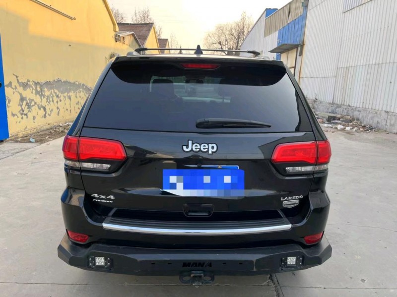 潍坊13年Jeep大切诺基4