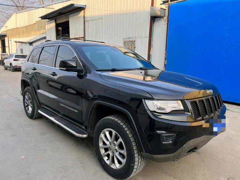 潍坊13年Jeep大切诺基5