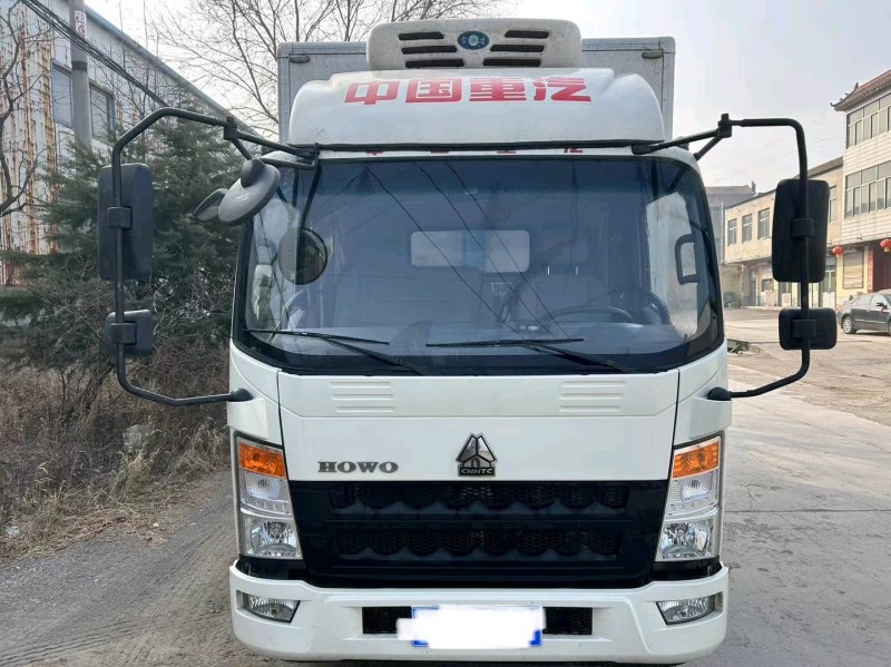 濟南23年卡車系列重汽豪沃1